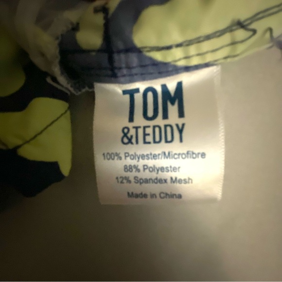 Tom And Teddy Butterfly Swim trunks Men XL drawstring beach vacation pool Line - Picture 11 of 11